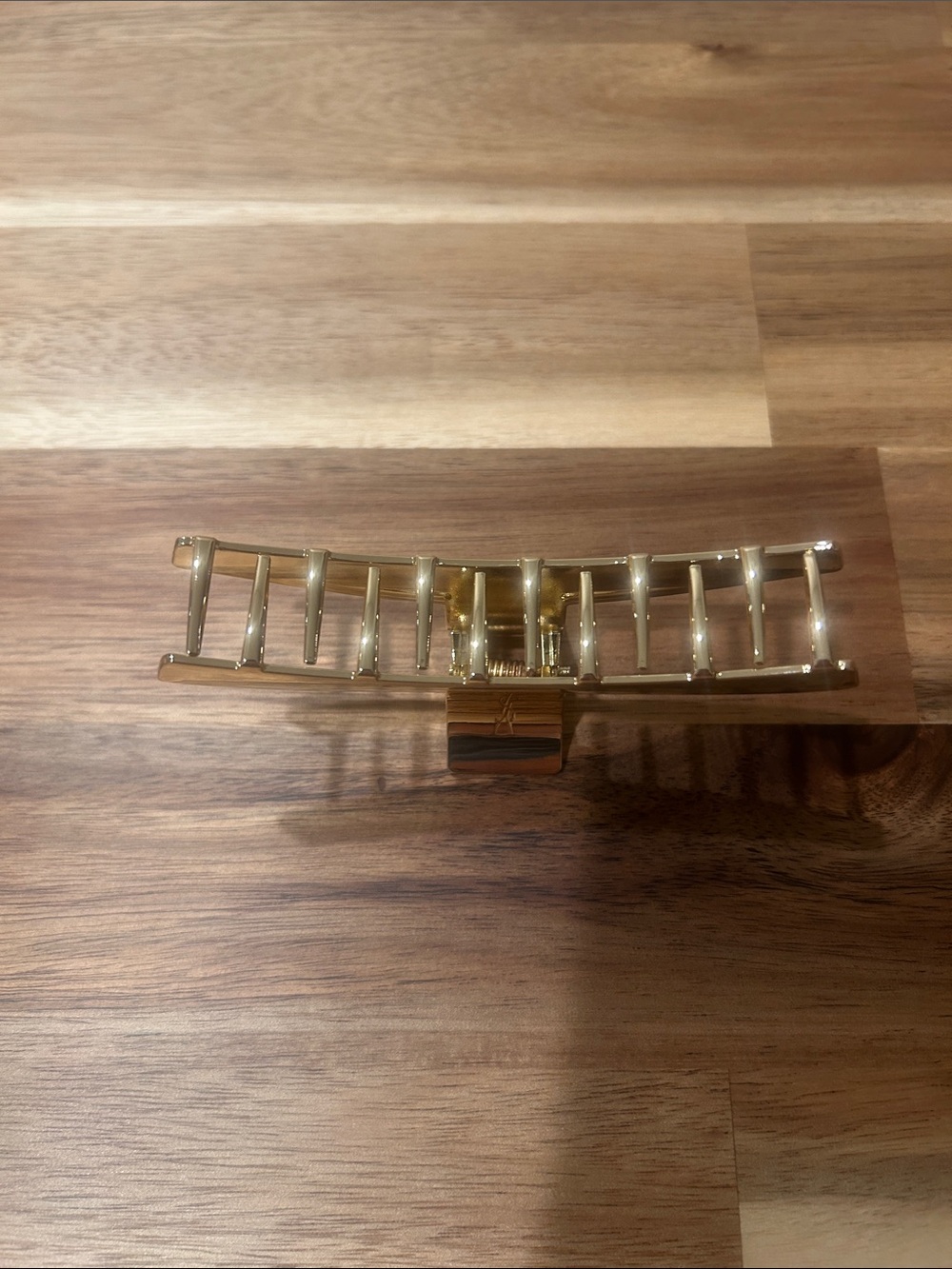 Yves Saint Laurent Gold Hair Clip - Picture 5 of 7